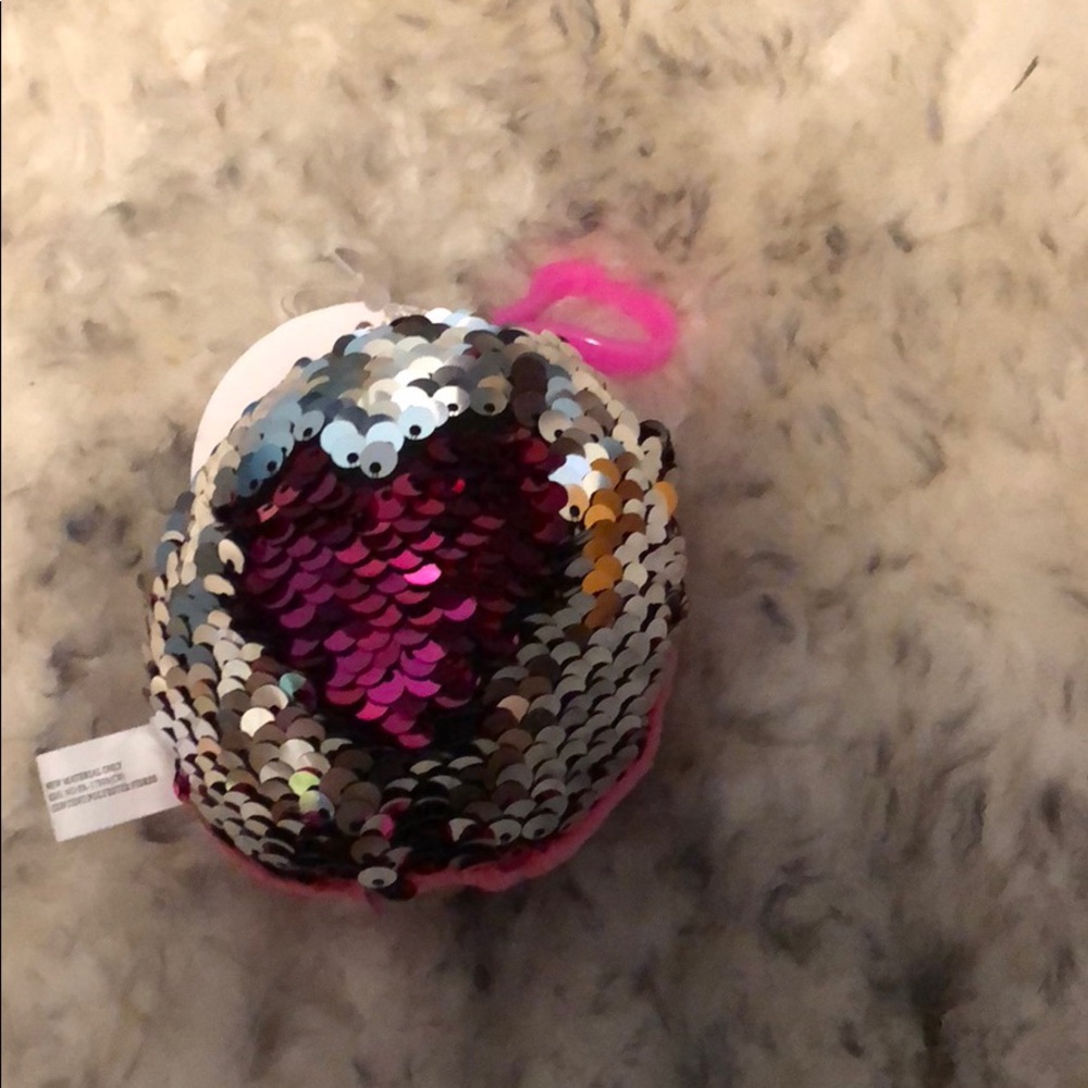 Sequin push Keychain - Picture 3 of 3